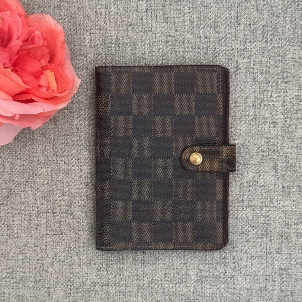 Louis Vuitton Damier Ebene PM Brown Agenda Card Holder✨